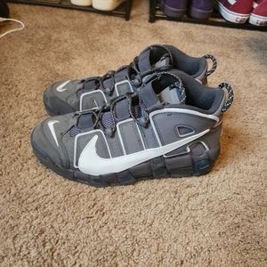 Nike air uptempo